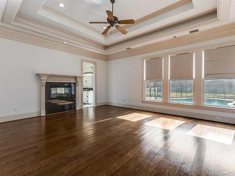 6416 Dykes Way — Photo 18
