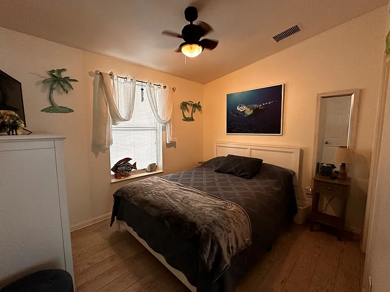 676 Spanish Main Dr — Photo 24