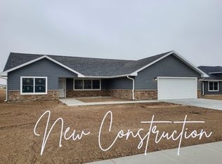 1902 Independence Ave, Lexington, NE 68850