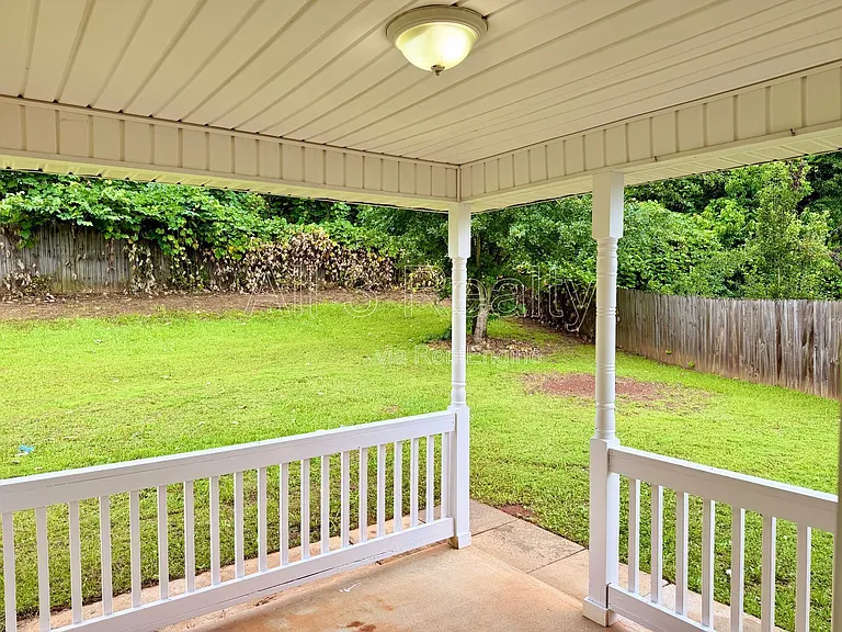 545 Plantation Cv — Photo 23