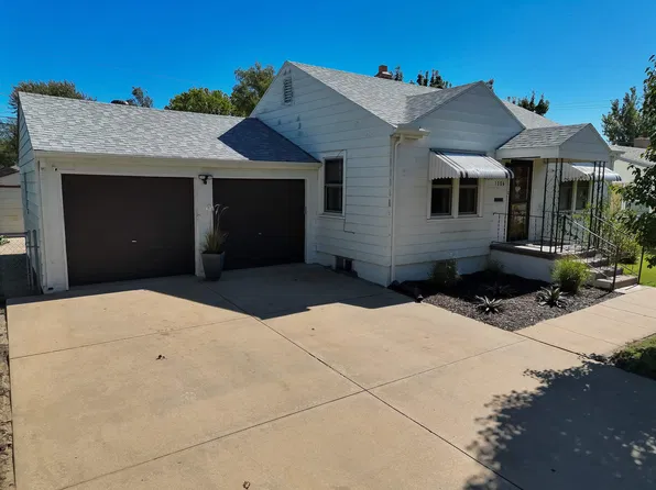 1306 Coolidge St, Great Bend, KS 67530