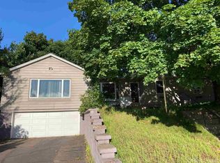 120 S Marigold St, Ishpeming, MI 49849