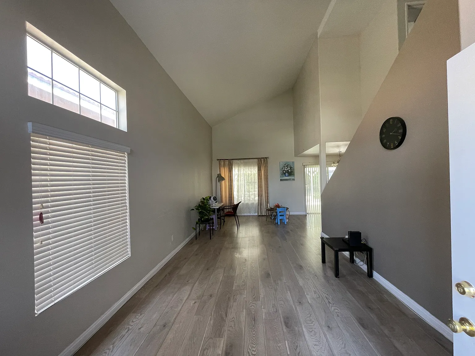 4 bed, 1670 sqft, $3,200 — Photo 3