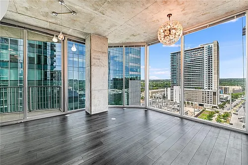 360 Nueces St Photo 1