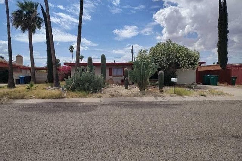 1st image of 4548 S Paseo Don Juan