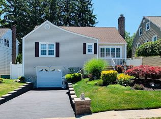 467 Homestead Pl, Union, NJ 07083