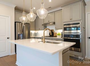 1262 D Brawley School Rd, Mooresville, NC 28117