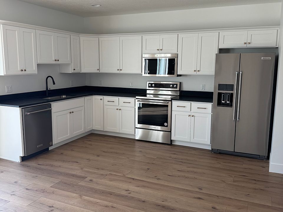 1st image of 67 W Zinfandel Ln #1