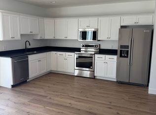 67 W Zinfandel Ln #1, Vineyard, UT 84059