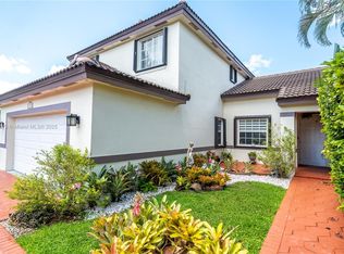 15905 SW 83rd Ter, Miami, FL 33193