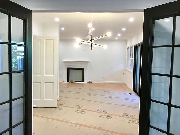 2nd image of 91 31st Ave