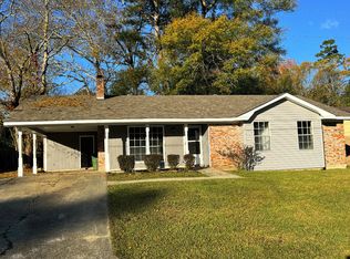 730 Longstreet Dr, Hattiesburg, MS 39401