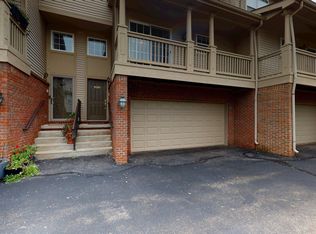 2974 Barclay Way, Ann Arbor, MI 48105