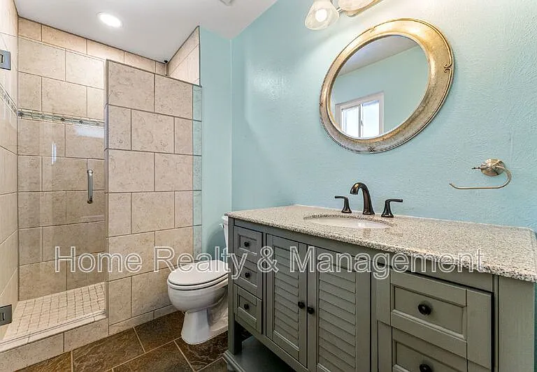 18976 E Mercer Dr — Photo 16