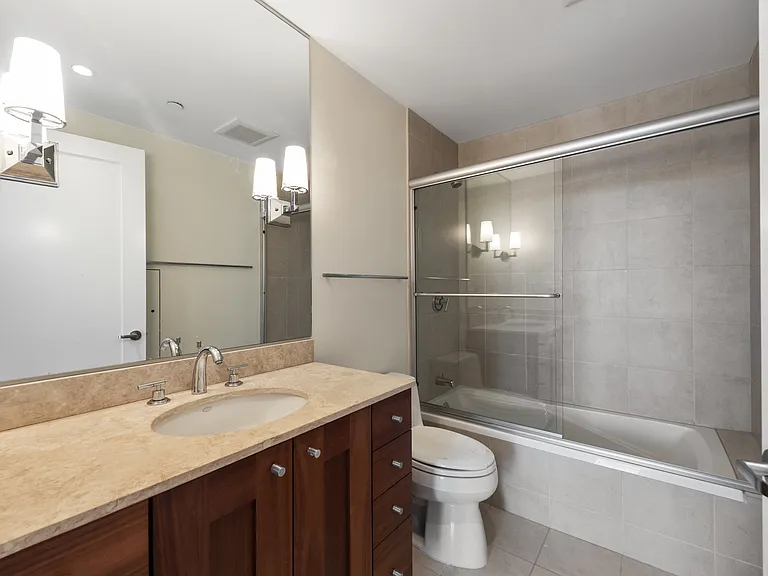 650 Bellevue Way NE #4006 — Photo 12