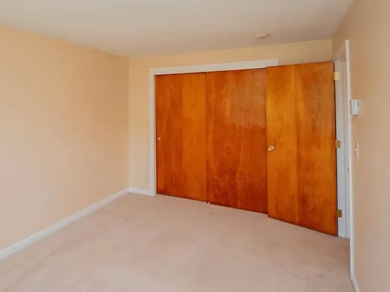 12 Dubois St #1 — Photo 2