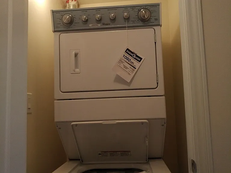 3865 Major Mackenzie Dr W #211 — Photo 17