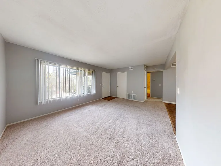 Hidden Glen Apartments — Photo 8