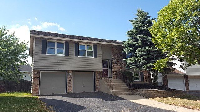 1st image of 404 Oliver Dr