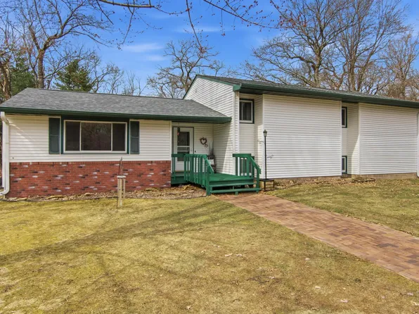 S8280 Lowes Creek Rd, Eau Claire, WI 54701