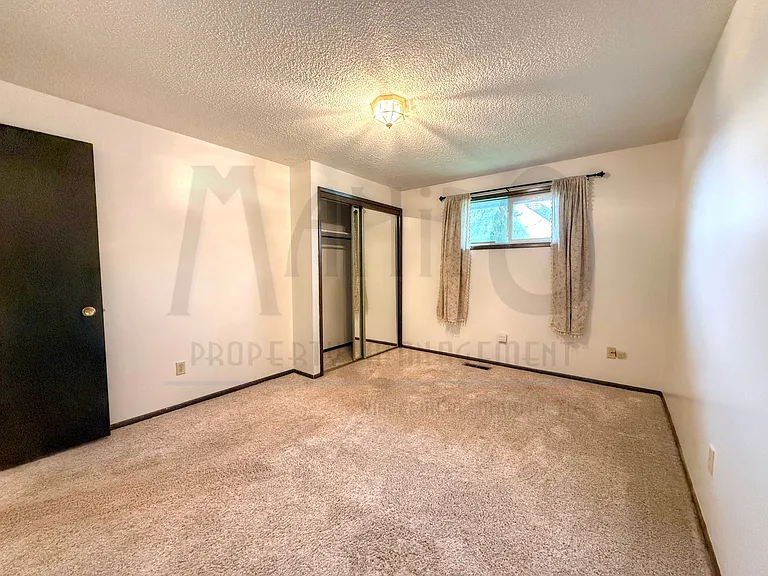 7924 E Indiana Ave — Photo 8