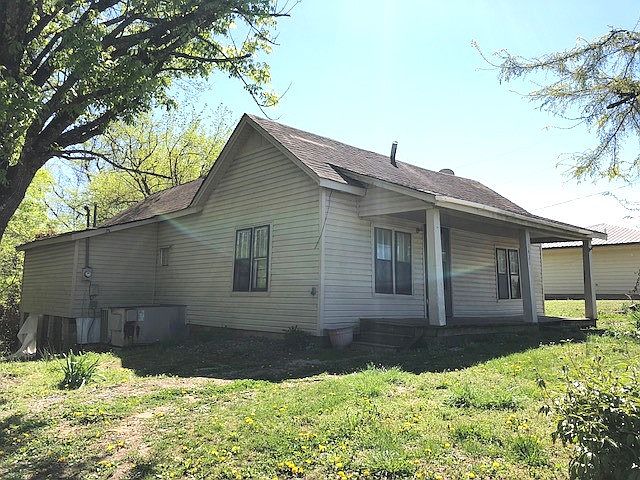 1st image of 1421 W Marr St