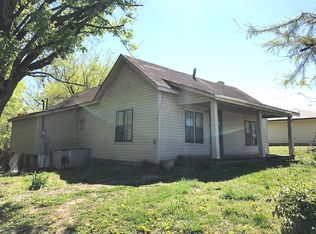 1421 W Marr St, Pocahontas, AR 72455
