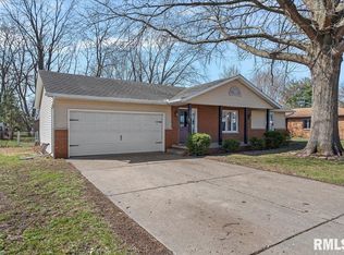 2028 Croydon Dr, Springfield, IL 62703