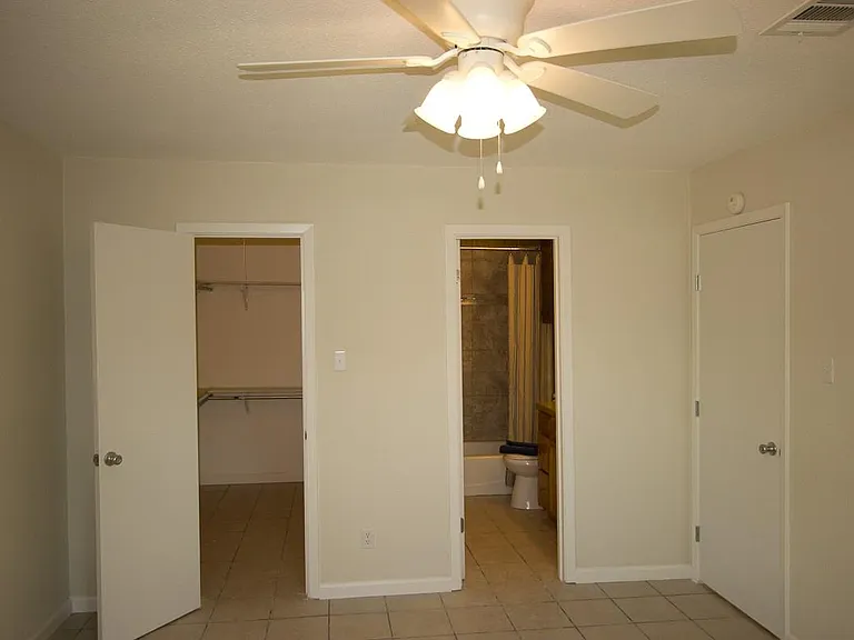 5013 Cape Verde Cv #A — Photo 17