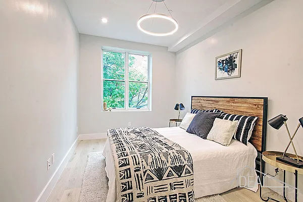 Sold by Ideal Properties Group | media 10