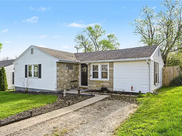 1864 Burrowes Blvd, Fairborn, OH 45324