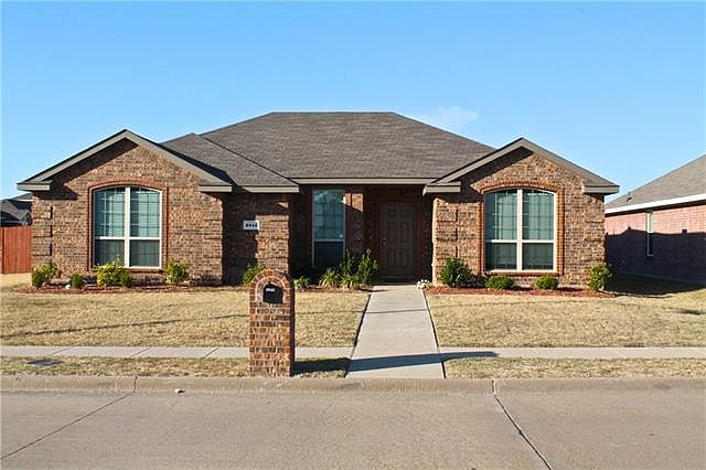 1st image of 2341 Cedarwood Dr