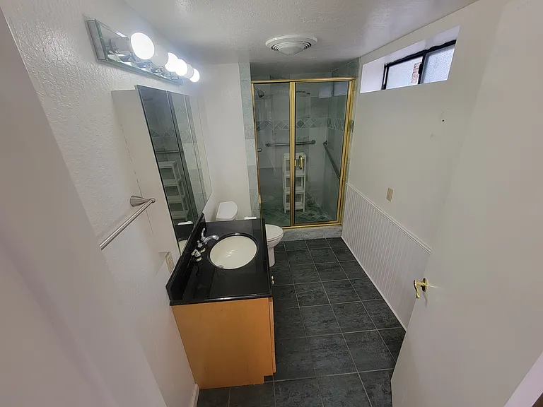 4364 Edwards Ln — Photo 11