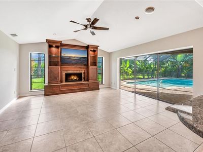 1915 Empress CT, Naples, FL, 34110