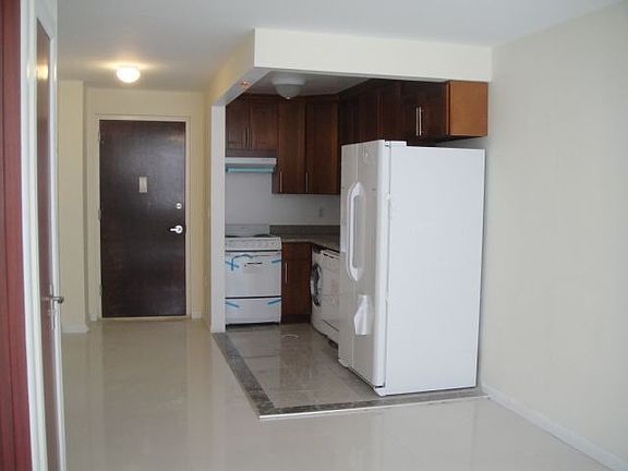 3rd image of 8411 Lander St APT 17
