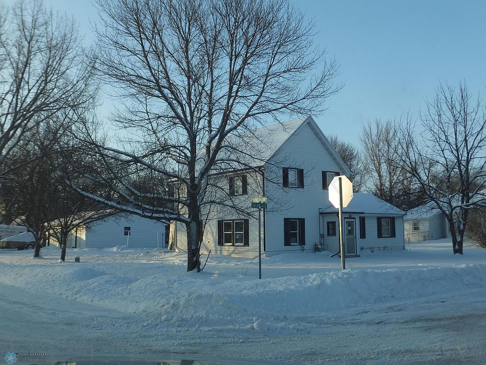 1st image of 419 Eglon Ave S