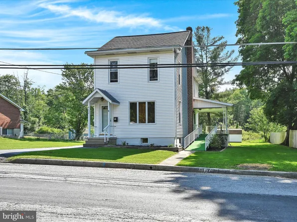 624 N Warren St, Orwigsburg, PA 17961