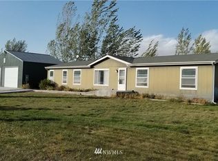 3786 N Frontage Rd E, Moses Lake, WA 98837