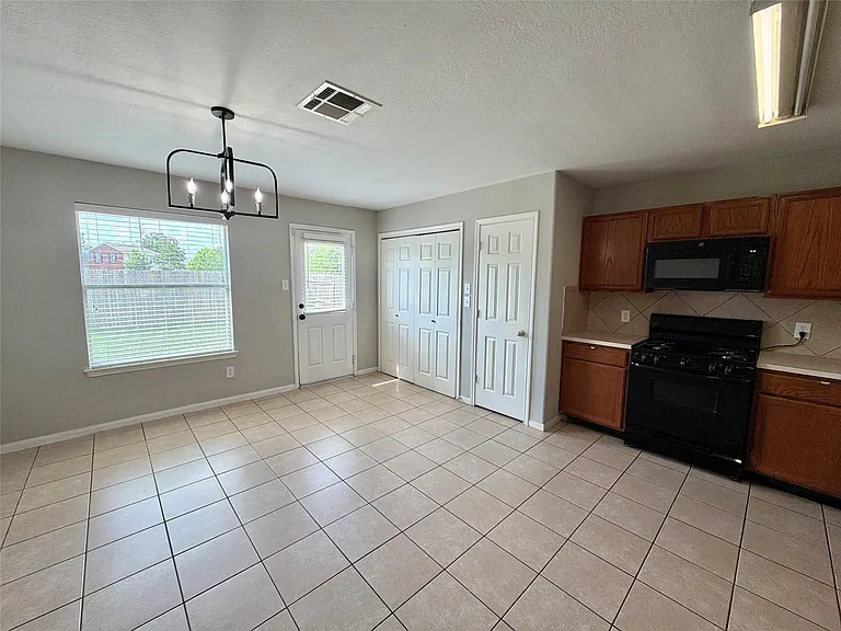 19538 Plantation Cove Ln — Photo 16