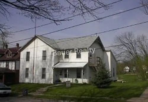 200-202 Race St Photo 1