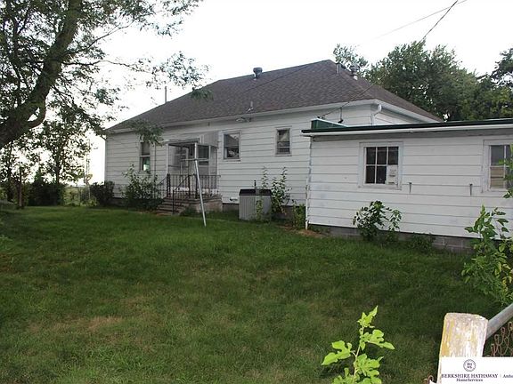 5th image of 1035 W Linden Ave