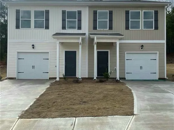 461 Oakwood Dr #67, Milledgeville, GA 31061