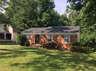 3342 Lochway Ln, Charlotte, NC 28269