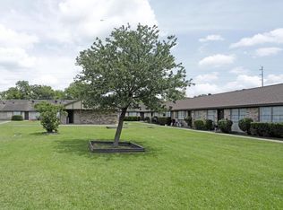 Timber Crossing Apartments, Houston, TX 77093