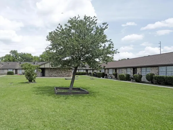 Timber Crossing Apartments, 6869 Arto St #1, Houston, TX 77093