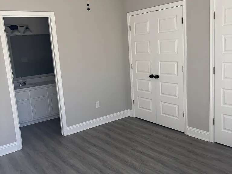925 Palestine Rd #2 — Photo 5