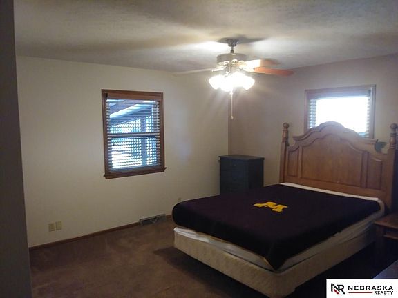 5th image of 5030 S 129th St