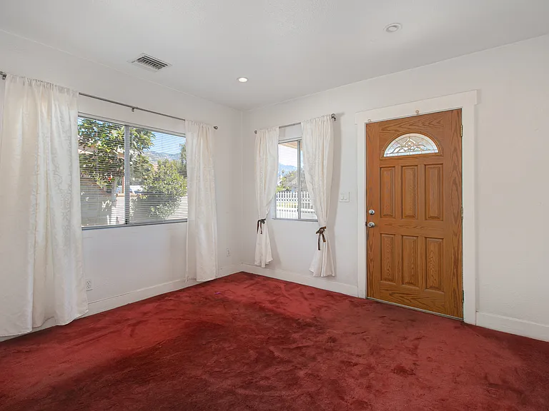 Living Room/Family Room