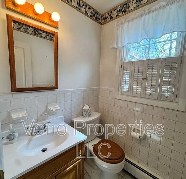 23 Glenwood Dr — Photo 12