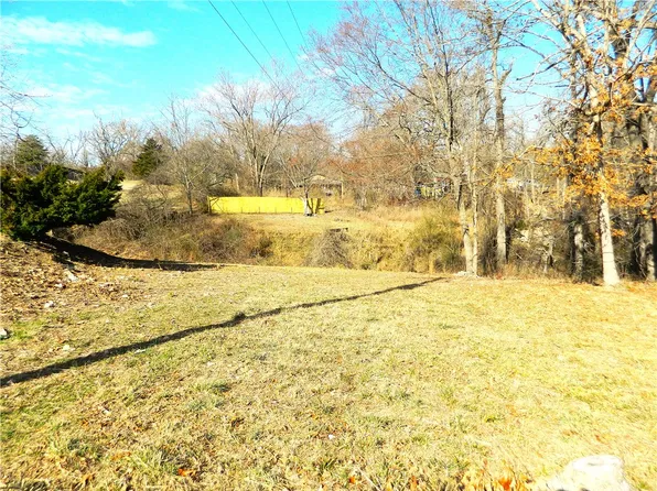 Hilltop Cir #9, Rogers, AR 72756